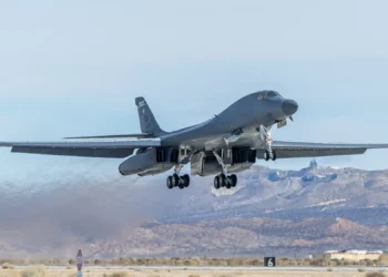 B-1B se adapta: nuevos pilones permiten integrar “bunker busters” y armas hipersónicas