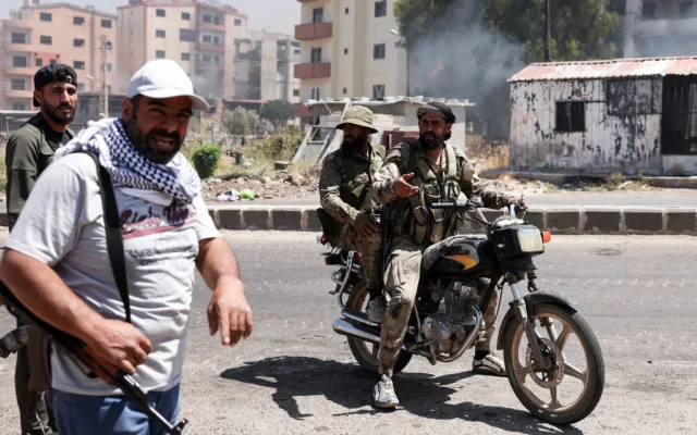 Siria: Sharaa insta a los beduinos a respetar la tregua con los drusos y denuncia la intervención israelí