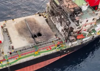 Termina la búsqueda de desaparecidos del buque hundido por hutíes en el mar Rojo