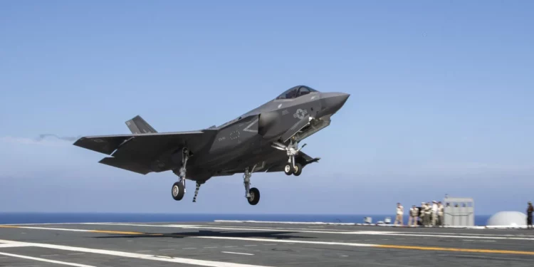 EE. UU. comprará 6.000 señuelos activos para convertir el F-35