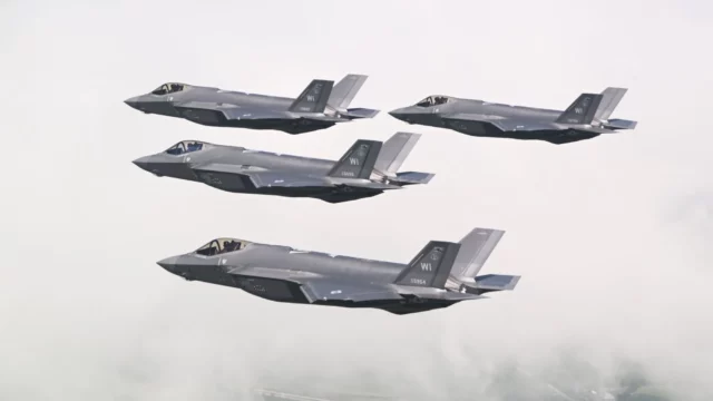 Lockheed Martin rompe el cuello de botella: entrega los F-35 paralizados