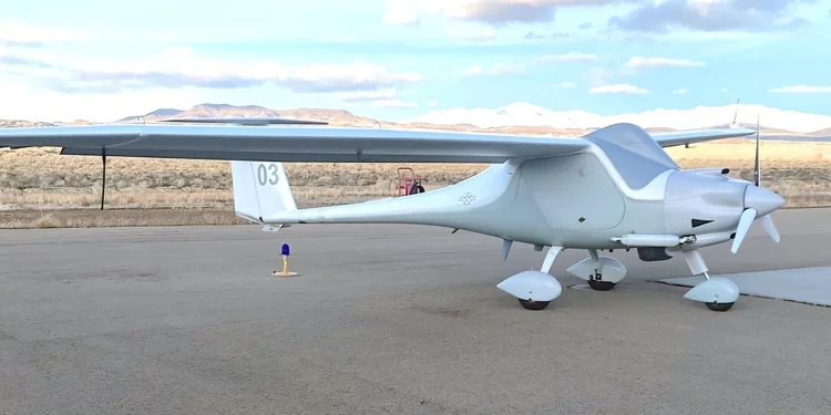 Modificación de drones de operaciones especiales supersilenciosos para lanzar drones más pequeños
