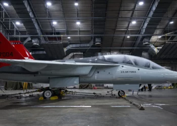 El T-7A Red Hawk probado en condiciones meteorológicas extremas