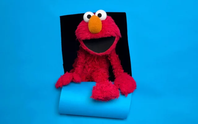 La cuenta de Elmo en X publica “matar a todos los judíos”