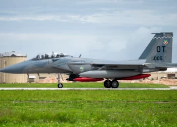 EE. UU. lleva su nuevo “super Eagle” al patio de China: El F-15EX aterriza en Japón