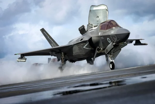 La Royal Navy y la JMSDF cooperarán en operaciones del F-35B Lightning II