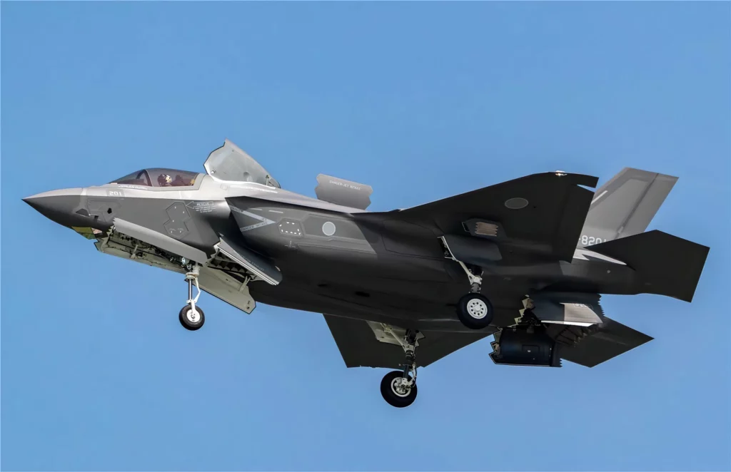 Japón despliega cazas F-35B cerca de Taiwán en respuesta a China