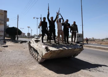 Civiles drusos cruzan la frontera de Israel hacia Siria