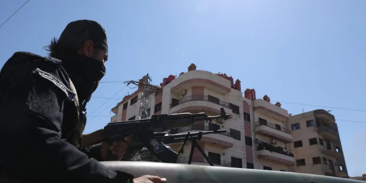 Siria dice que responsabiliza a Israel por ataques en el sur del país