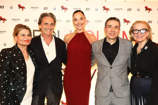 Festival de Cine de Jerusalén entrega premios a Gal Gadot y Lawrence Bender