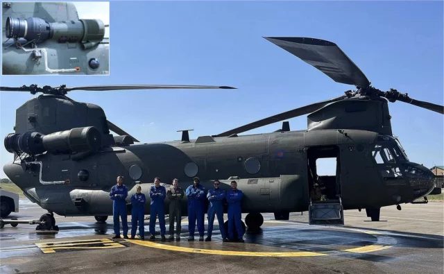 Reino Unido prueba con éxito sistema infrarrojo IRSS en helicóptero Chinook