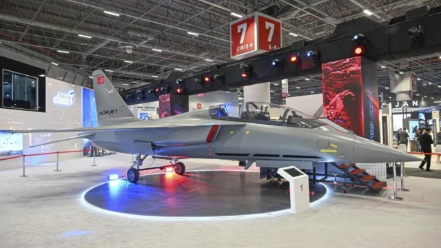 TAI y Airbus firman un acuerdo de cooperación para los Hürjet españoles
