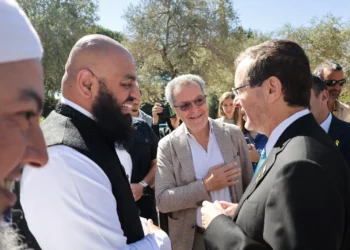 Imanes europeos expresan respaldo a Israel en visita oficial y condenan el islamismo