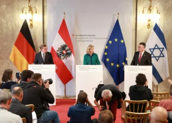 Israel confirma un acuerdo con la UE para aumentar la ayuda a Gaza: “Más camiones, más cruces y más rutas”