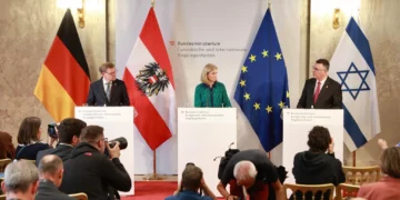 Israel confirma un acuerdo con la UE para aumentar la ayuda a Gaza: “Más camiones, más cruces y más rutas”