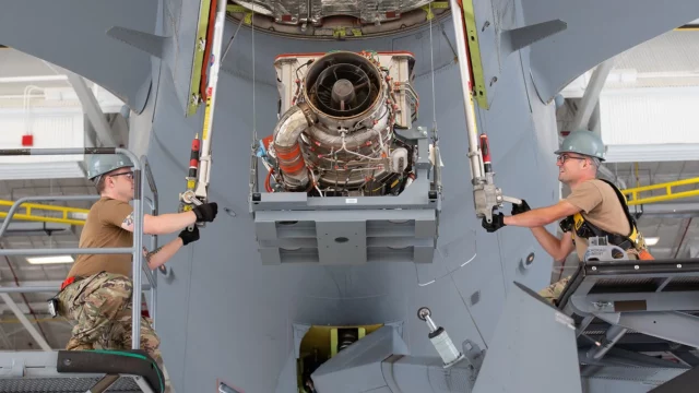 Se ordena a las tripulaciones del KC-46 que reduzcan drásticamente el uso de la unidad de potencia auxiliar del avión