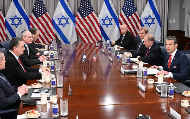 EE. UU. reconoce a Israel por su actuación militar previa a bombardeos en Irán