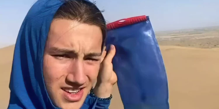 La familia del adolescente francés detenido en Irán dice que es inocente y exige pruebas de vida
