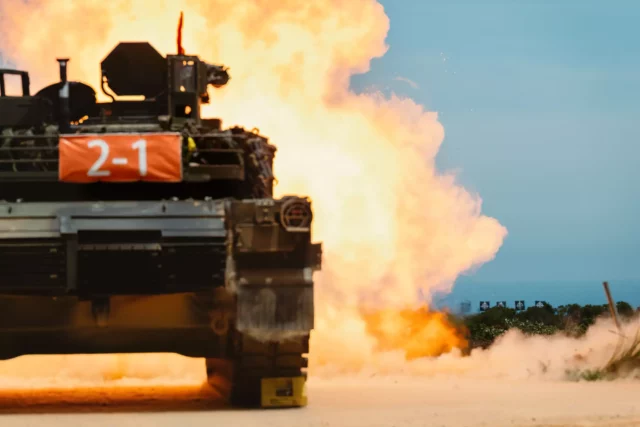 Taiwán dispara tanques M1A2T Abrams por primera vez en Hsinchu
