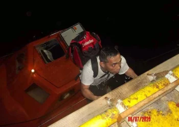 “Pensé que iba a morir”: Un marinero recuerda el asalto hutí que hundió un carguero