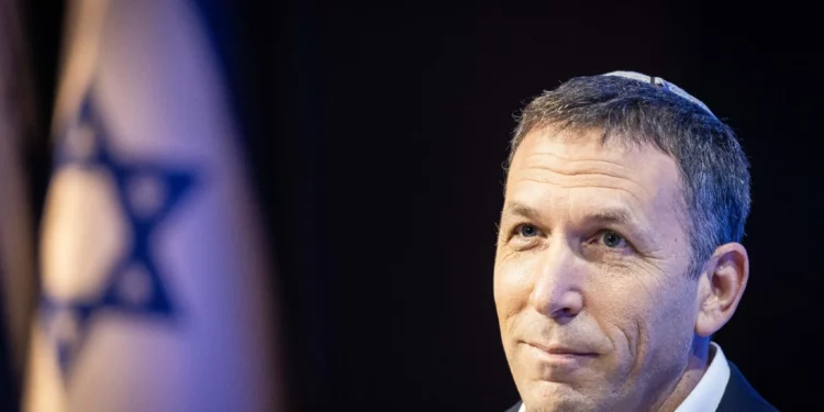 Después de Eisenkot: Kahana está considerando abandonar el partido Unidad Nacional de Gantz