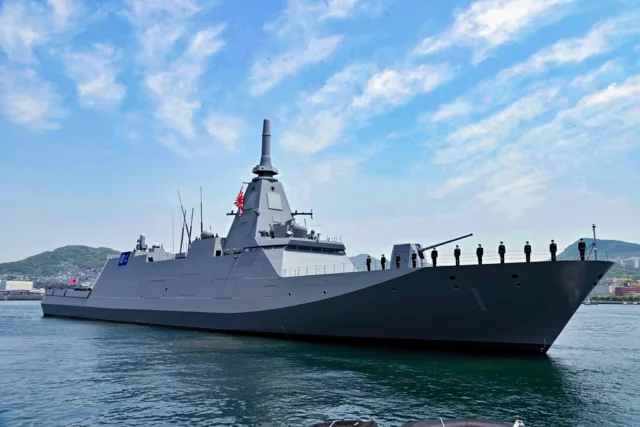 Japón presenta en Australia su fragata Mogami para disputar contrato de $10.000 M