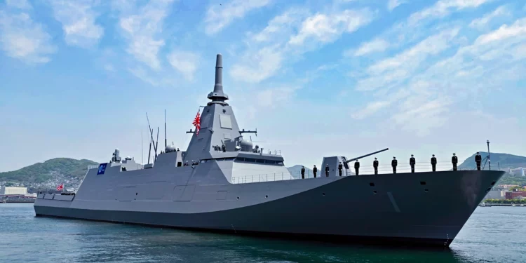Japón presenta en Australia su fragata Mogami para disputar contrato de $10.000 M