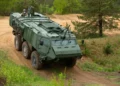 Letonia arma a Ucrania con 42 blindados Patria 6x6: Desafío directo al Kremlin
