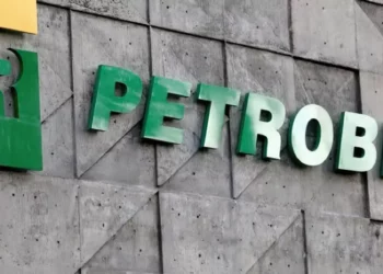 Petrobras estudia desprenderse de activos petrolíferos de Bahía
