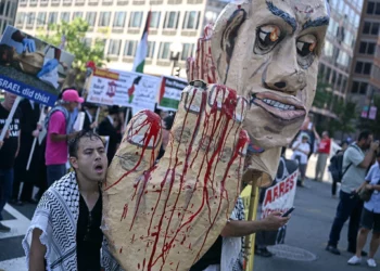 Manifestantes protestan en Washington por la visita de Netanyahu a la Casa Blanca