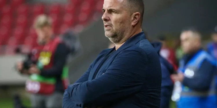 Entrenador de la selección israelí denuncia agresión junto a su asistente en Atenas