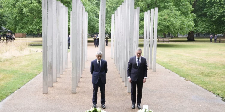 El Reino Unido conmemora los 20 años de los atentados mortales de Al Qaeda del 7/7 en Londres