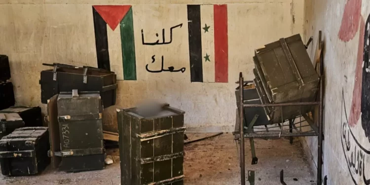 Las FDI incautan 3 toneladas de armas en emplazamientos del antiguo régimen de Assad en Siria