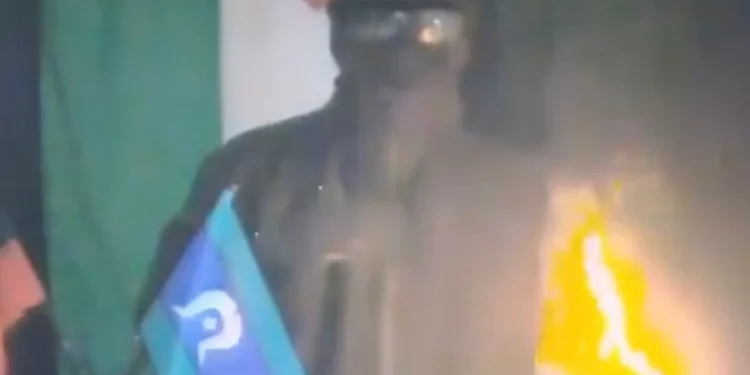 Un vídeo anónimo reivindica incendio contra una empresa vinculada a Israel