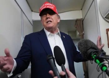 Trump dice que hablará con Netanyahu sobre un “acuerdo permanente con Irán”