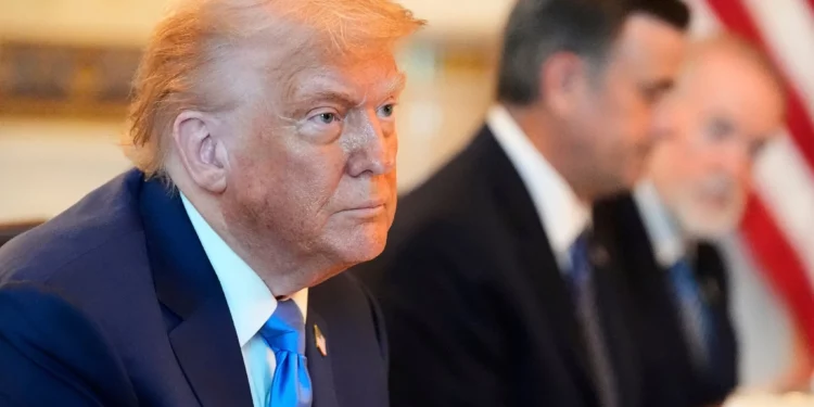 Trump confirma conversaciones nucleares con Irán la próxima semana