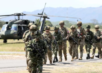 EE. UU. despliega helicópteros en Panamá para blindar el Canal ante amenazas