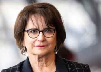 Foto sin fecha de Deborah Lyons, enviada especial de Canadá para combatir el antisemitismo. (Cortesía del Gobierno de Canadá vía JTA)