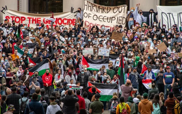 Trump remite a Harvard al Departamento de Justicia por caso de antisemitismo