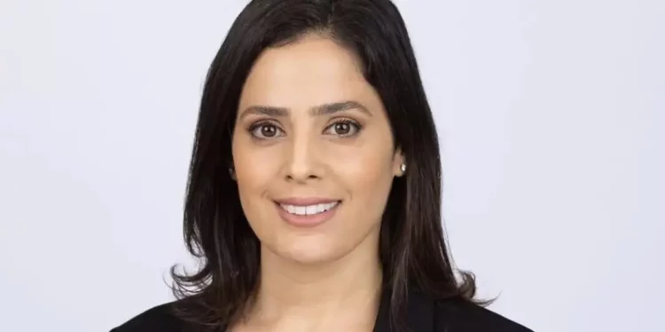 Adi Ezuz de Yesh Atid reemplazará a Idan Roll en la Knéset