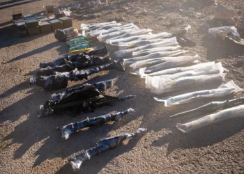 Las FDI atrapan a contrabandistas y más de 300 armas en Siria