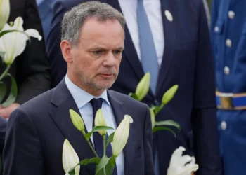 Ministro holandés Caspar Veldkamp renuncia tras no lograr sanciones contra Israel
