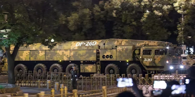 El misil nuevo chino DF-26D amenaza bases estadounidenses en el Pacífico