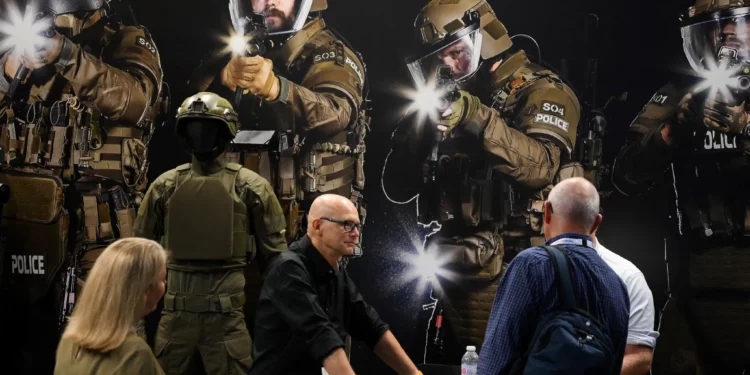Reino Unido excluye a delegación israelí de feria de armas en Londres por Gaza