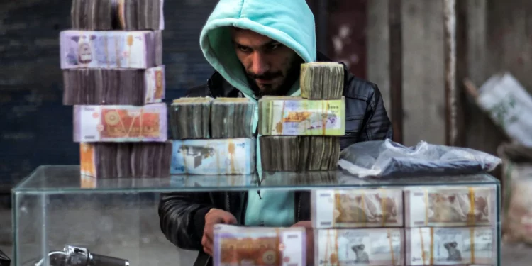 Siria eliminará dos ceros de su moneda en un intento por la estabilidad