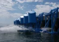 Eco Wave Power de Israel genera electricidad a partir de las olas en Puerto de Los Ángeles