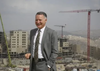 Los abogados que buscan al empresario palestino-estadounidense acusado de ayudar a Hamás no lo encuentran
