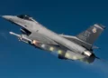 F-16 disparando un AIM-120 (Crédito de la imagen: Samuel King Jr. a través de USAF)