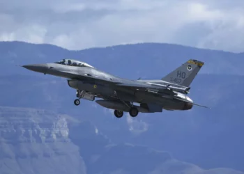El plan de Polonia para sus F-16: $3.800 millones en modernización