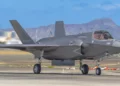 Avistados los primeros aviones furtivos F-35B de camino a Japón